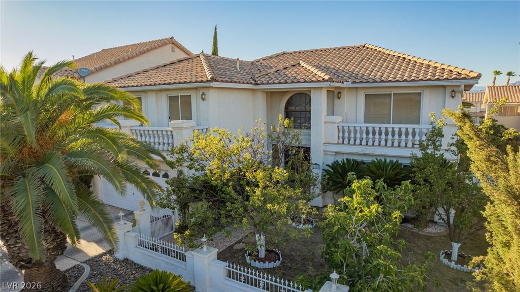 8208 Swan Lake Avenue, Las Vegas, NV 89128 — photo 4