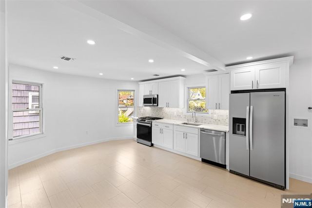 80 Union Place, Ridgefield Park, NJ 07660