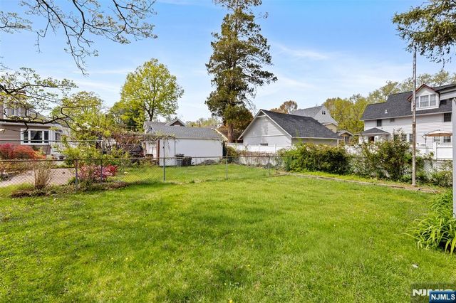 80 Union Place, Ridgefield Park, NJ 07660