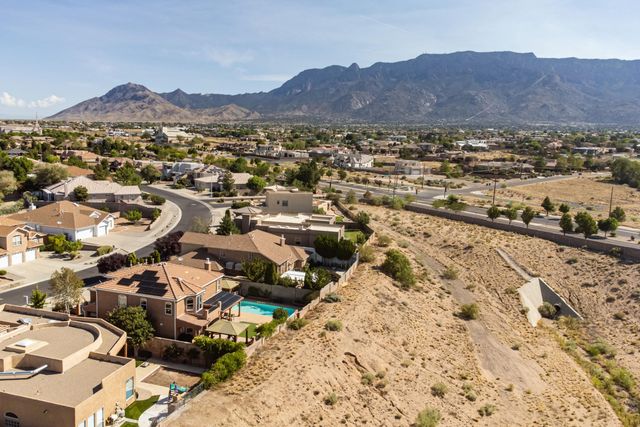 11220 Jordan Avenue NE, Albuquerque, NM 87122