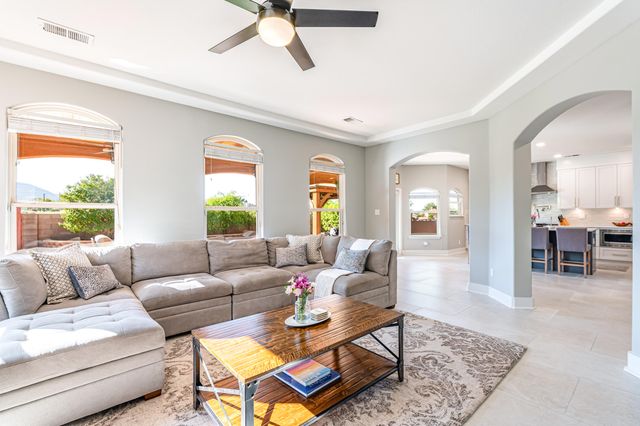 11220 Jordan Avenue NE, Albuquerque, NM 87122