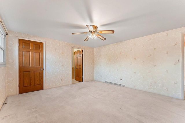 501 ST MARYS BOULEVARD, Green Bay, WI 54301
