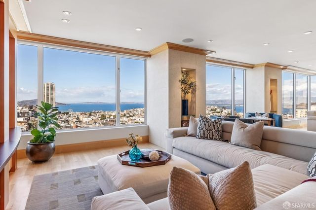 1150 Sacramento Street 701, San Francisco, CA 94108