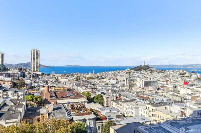 1150 Sacramento Street 701, San Francisco, CA 94108