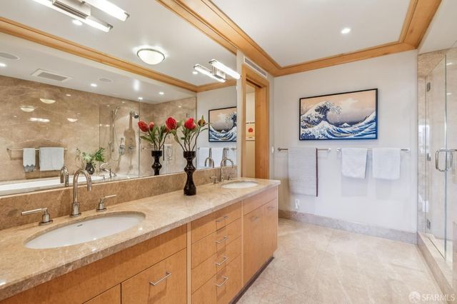 1150 Sacramento Street 701, San Francisco, CA 94108