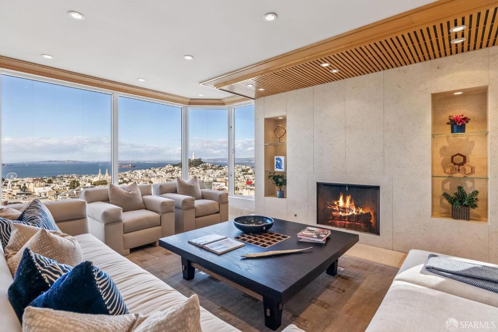 1150 Sacramento Street 701, San Francisco, CA 94108