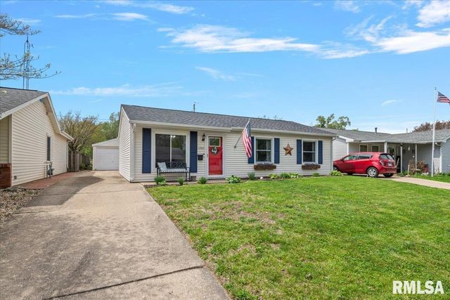 1705 FAIRFIELD Drive, Springfield, IL 62702