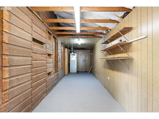 15693 S HIDDEN Rd, Mulino, OR 97042