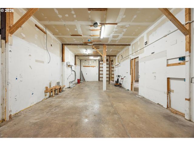 15693 S HIDDEN Rd, Mulino, OR 97042