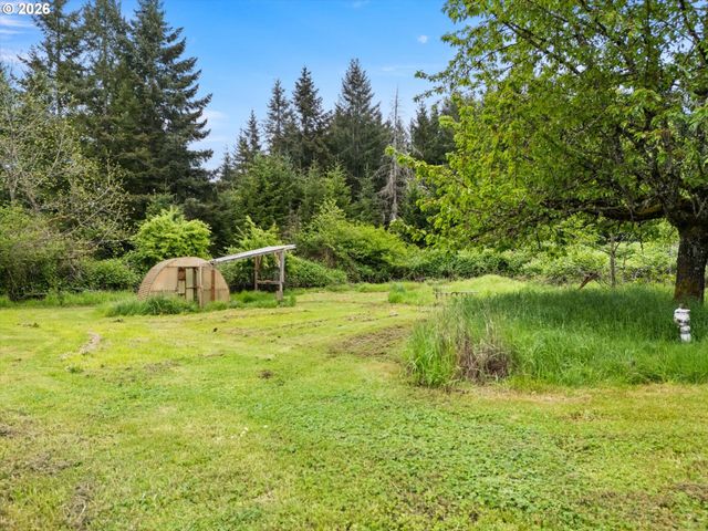 15693 S HIDDEN Rd, Mulino, OR 97042