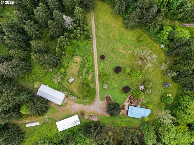 15693 S HIDDEN Rd, Mulino, OR 97042