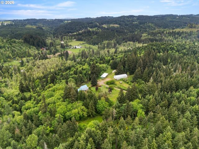 15693 S HIDDEN Rd, Mulino, OR 97042