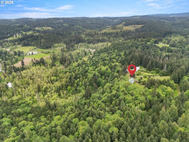 15693 S HIDDEN Rd, Mulino, OR 97042