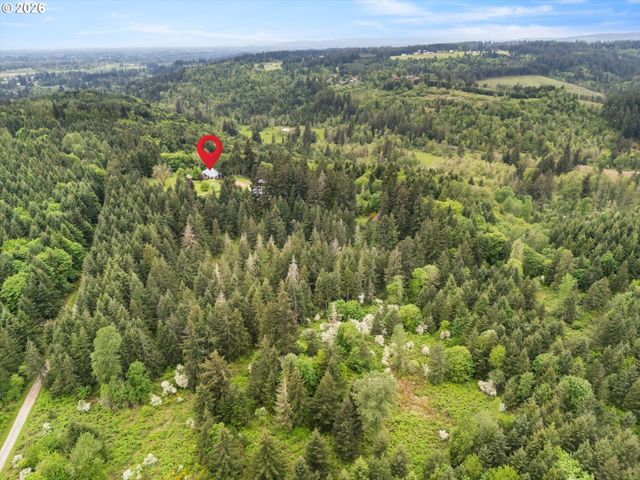 15693 S HIDDEN Rd, Mulino, OR 97042