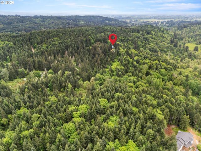 15693 S HIDDEN Rd, Mulino, OR 97042
