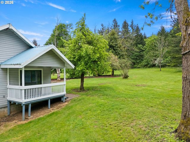 15693 S HIDDEN Rd, Mulino, OR 97042