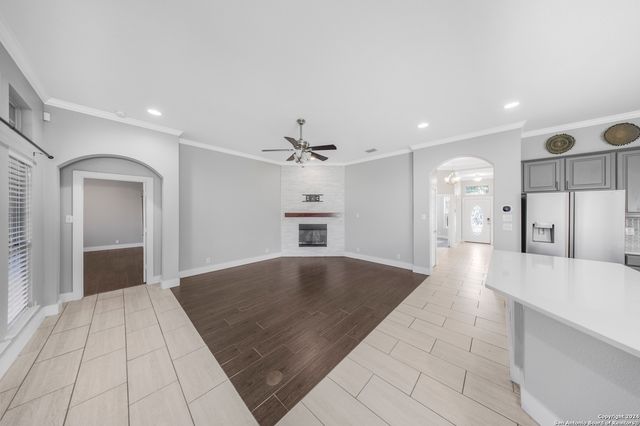 121 NORMAN CV, Cibolo, TX 78108