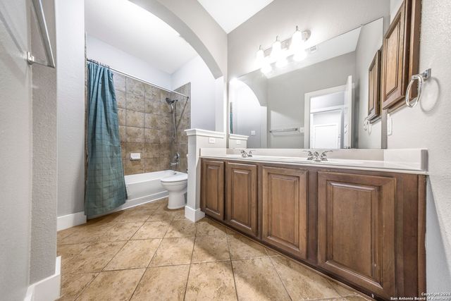 121 NORMAN CV, Cibolo, TX 78108