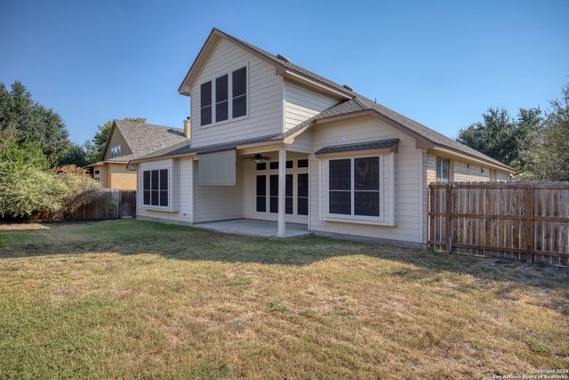 121 NORMAN CV, Cibolo, TX 78108
