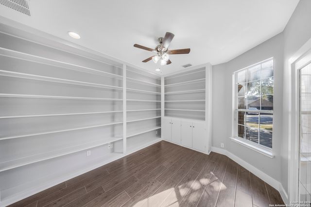 121 NORMAN CV, Cibolo, TX 78108