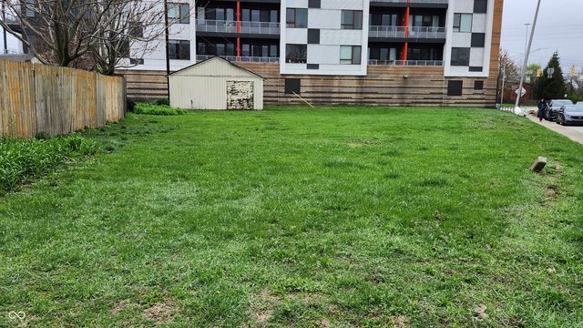 734 E McCarty Street, Indianapolis, IN 46203