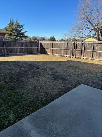 2258 Bryant Lane, Fate, TX 75189