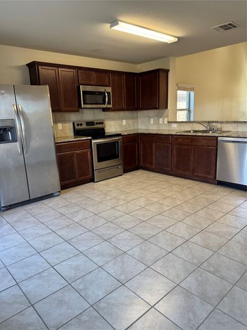 2258 Bryant Lane, Fate, TX 75189