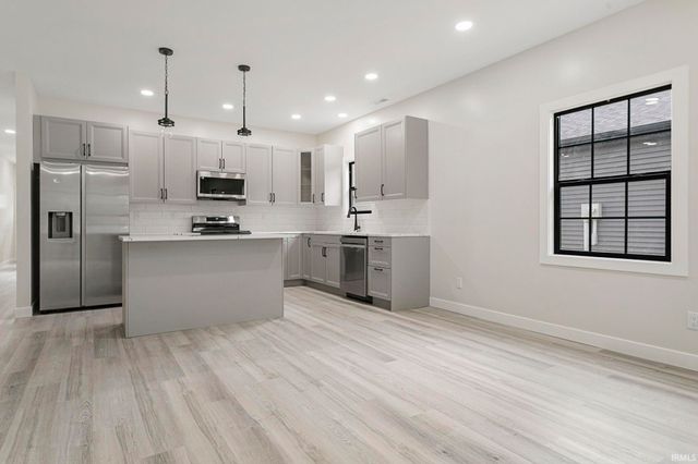 4824 York Drive, South Bend, IN 46614