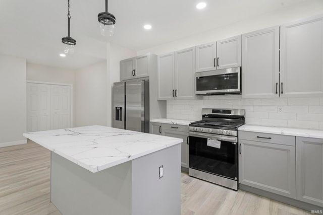 4824 York Drive, South Bend, IN 46614