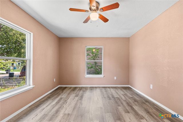 906 Attas Avenue, Killeen, TX 76541