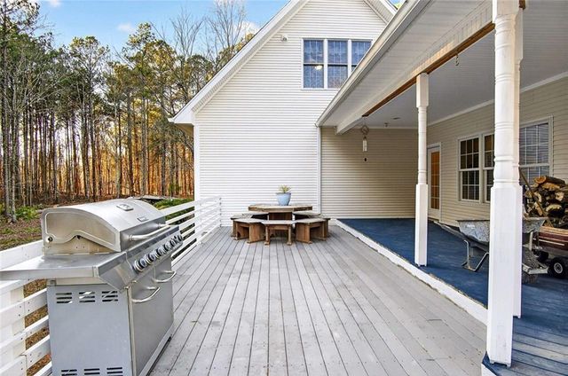 155 Canal Place, Fayetteville, GA 30215