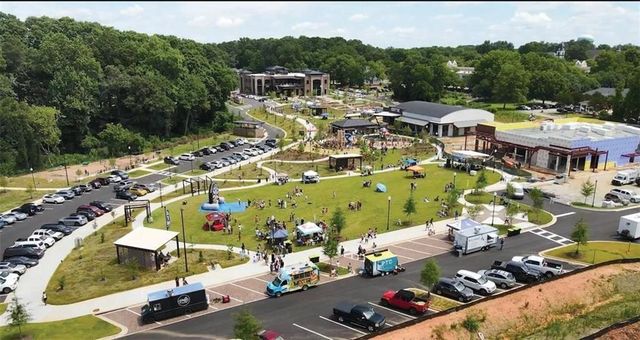 155 Canal Place, Fayetteville, GA 30215