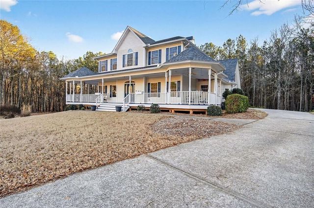 155 Canal Place, Fayetteville, GA 30215