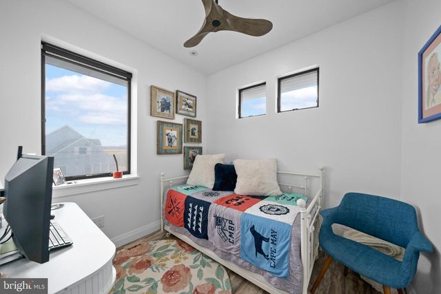 69 BEACH AVE, Cape May Court House, NJ 08210