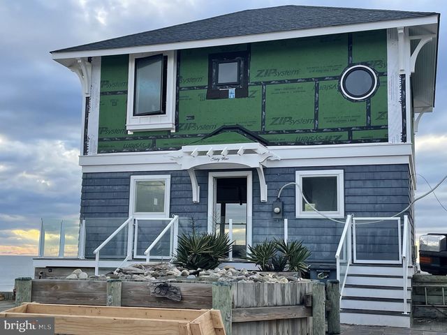 69 BEACH AVE, Cape May Court House, NJ 08210