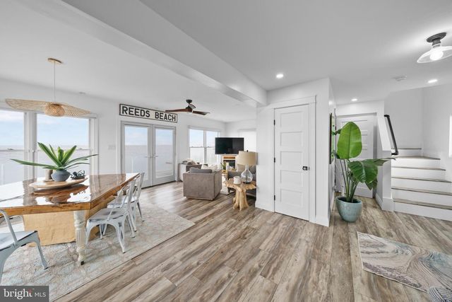 69 BEACH AVE, Cape May Court House, NJ 08210