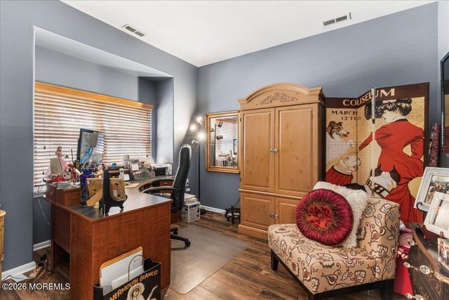 27 Derry Meeting Drive, Manalapan, NJ 07726