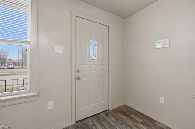 1 Shelby ST, Portsmouth, VA 23701