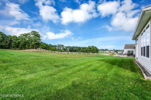 22 Bayville Way, Waretown, NJ 08758