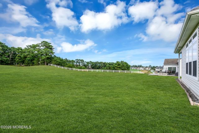 22 Bayville Way, Waretown, NJ 08758