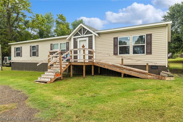 210 W 2nd Street, Mulberry, AR 72947