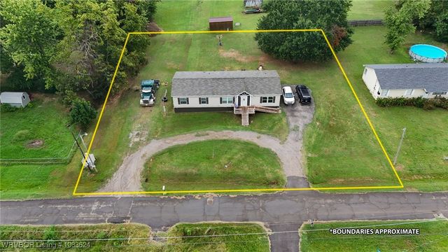 210 W 2nd Street, Mulberry, AR 72947