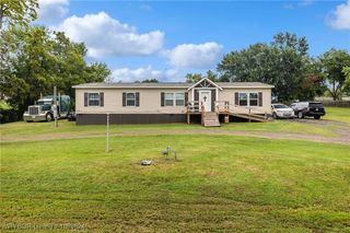 210 W 2nd Street, Mulberry, AR 72947