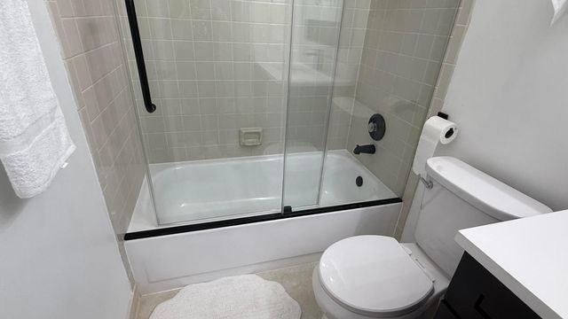 1536 W Meadows Circle W, Boynton Beach, FL 33436