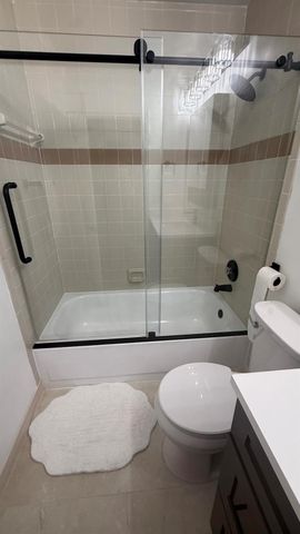 1536 W Meadows Circle W, Boynton Beach, FL 33436