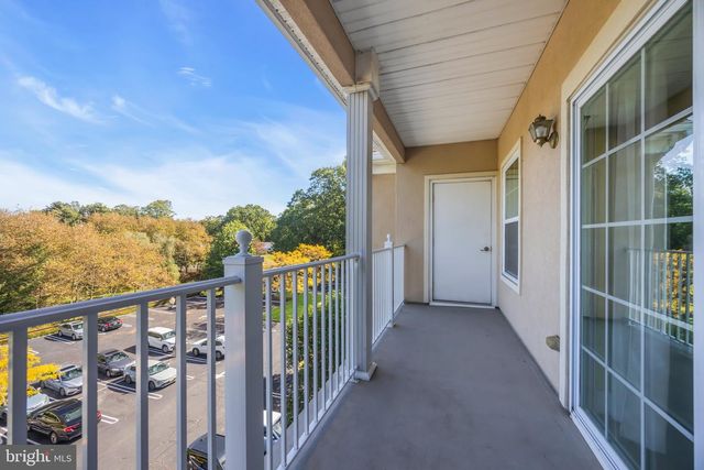 540 CRANBURY RD #410, East Brunswick, NJ 08816