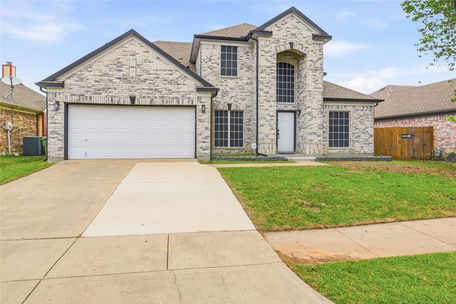 709 Gentry Drive, Arlington, TX 76018
