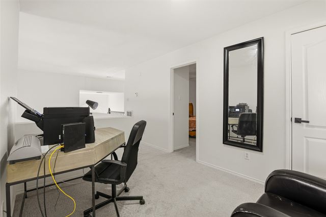 709 Gentry Drive, Arlington, TX 76018