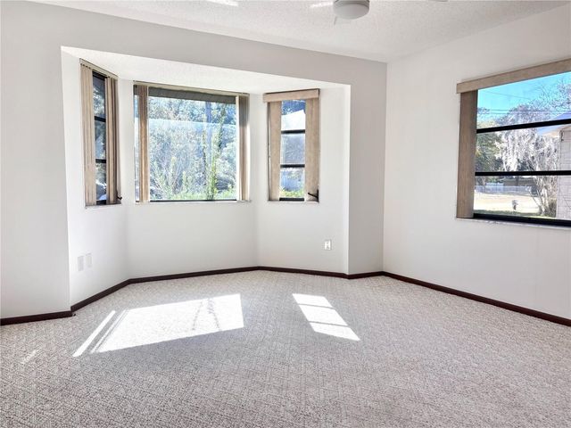 324 ALEMANDER AVENUE, Debary, FL 32713