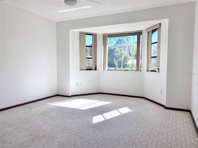 324 ALEMANDER AVENUE, Debary, FL 32713